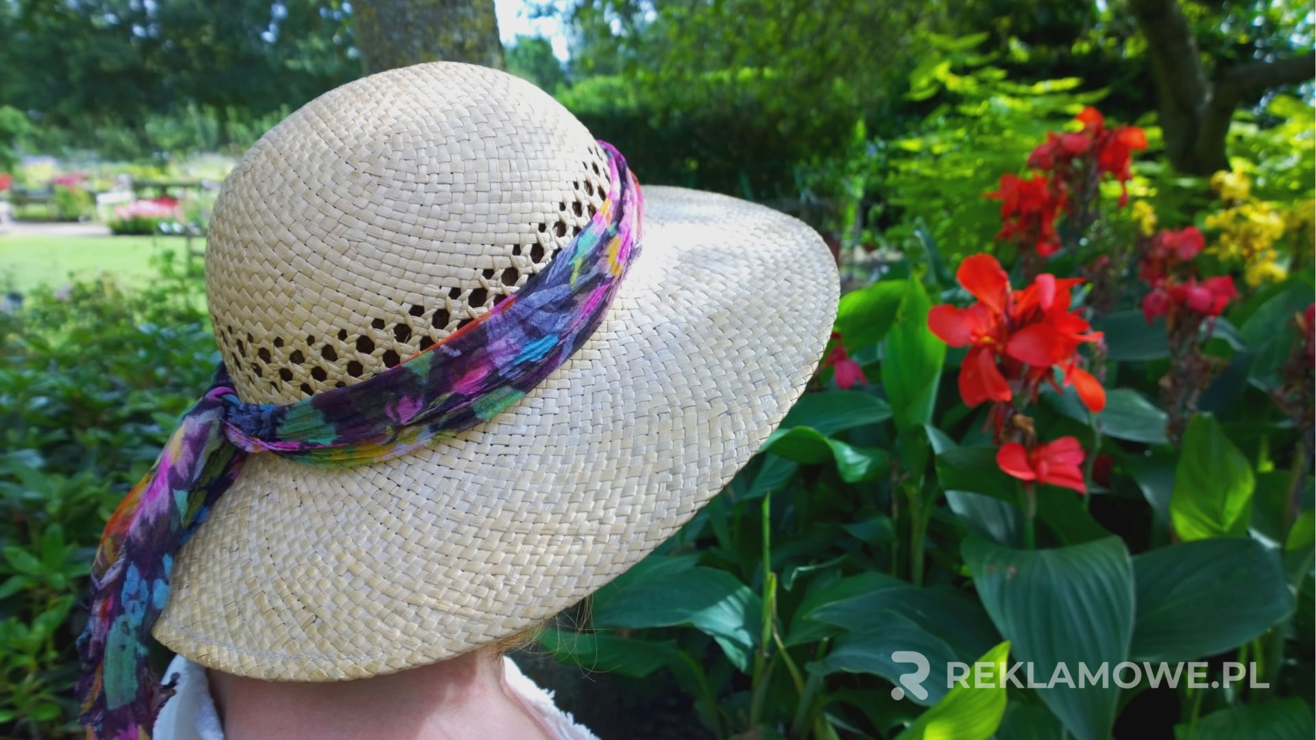 Kapelusze reklamowe stosowane w różnych sektorach
