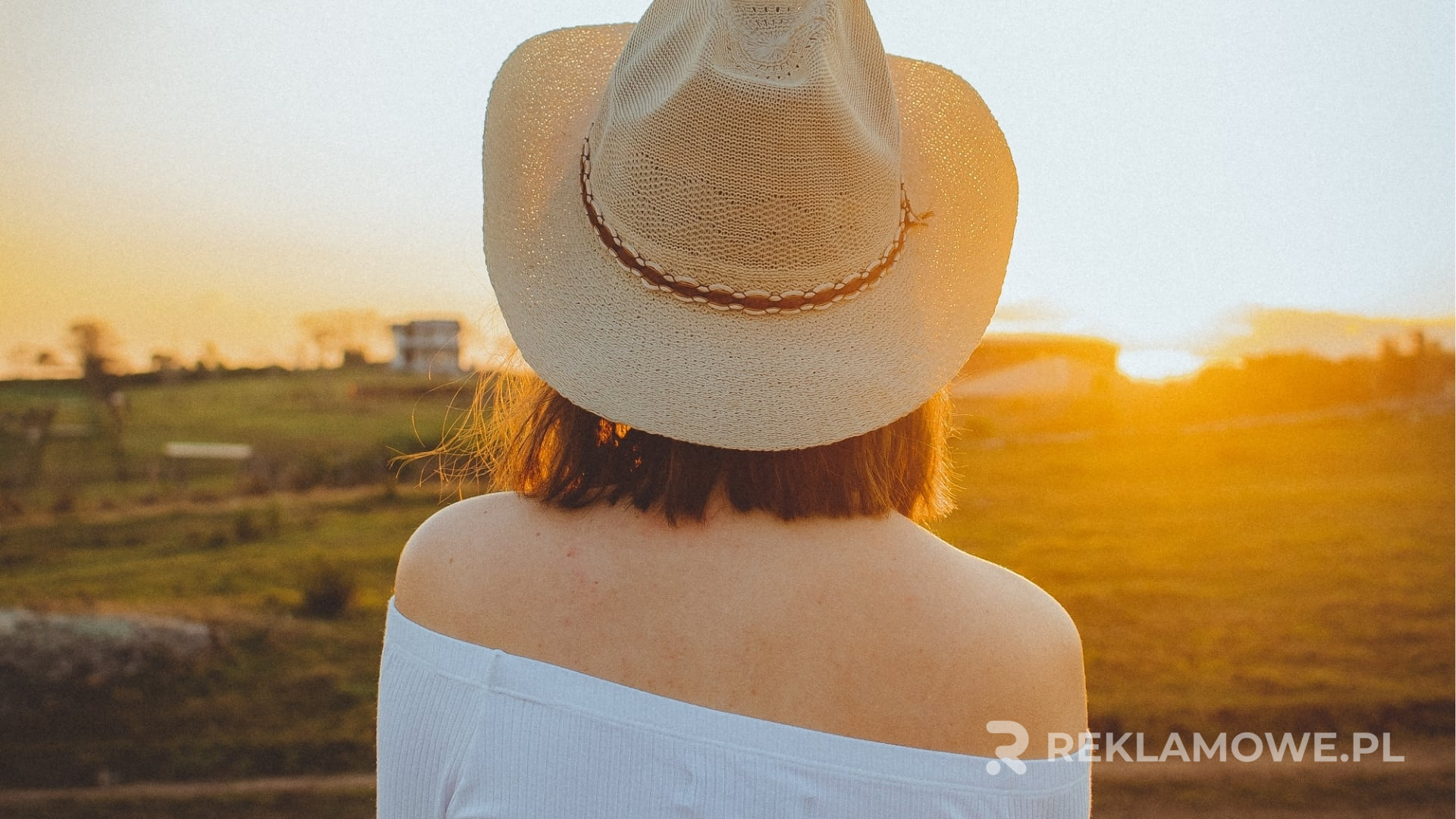 Kapelusze reklamowe – błędy w zamawianiu Kapelusze reklamowe na stoisku